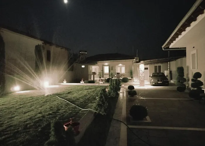 Kariofilli\'S House